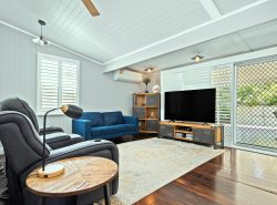 38 Esmond St, Rockville QLD 4350, Australia
