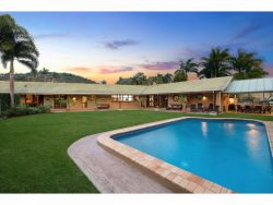 5 Bird Ct, Frenchville QLD 4701, Australia