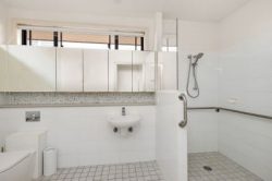 Unit 11/44 Fairfax Rd, Warners Bay NSW 2282, Australia