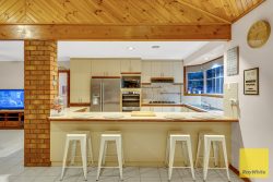 13 Fernwood Dr, Hoppers Crossing VIC 3029, Australia
