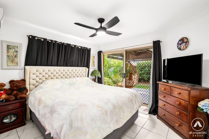 32 Geaney Blvd, Crestmead QLD 4132, Australia