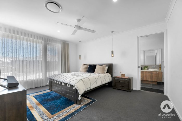 15 Gillies St, Yarrabilba QLD 4207, Australia