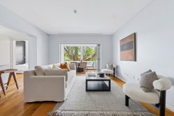 Unit 3/2 Gladswood Gardens, Double Bay NSW 2028, Australia