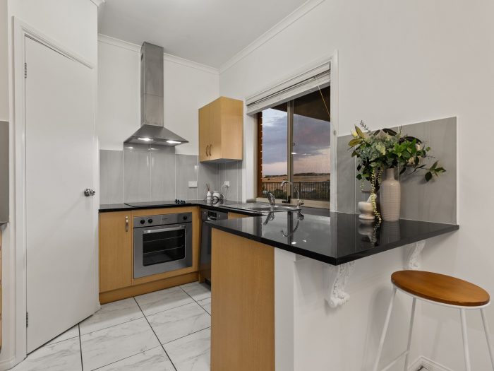 81 Grand Blvd, Seaford Rise SA 5169, Australia