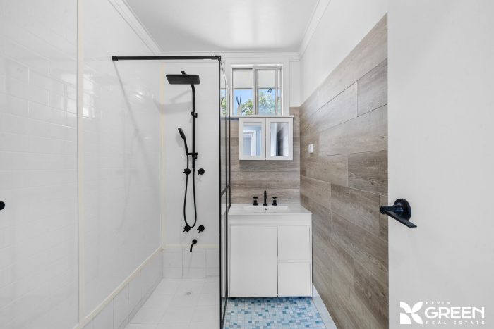 37 Hackett St, Mandurah WA 6210, Australia