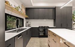 8 Hardidge St, Croydon VIC 3136, Australia