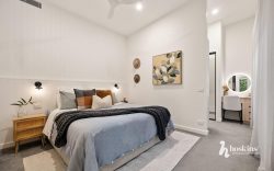 8 Hardidge St, Croydon VIC 3136, Australia