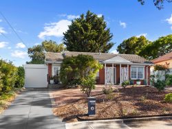 27 Haven Way, Hackham West SA 5163, Australia