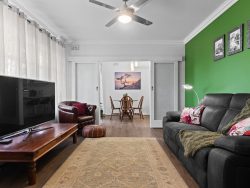 27 Haven Way, Hackham West SA 5163, Australia