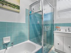 27 Haven Way, Hackham West SA 5163, Australia