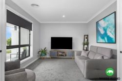 2 Hawes St, Googong NSW 2620, Australia