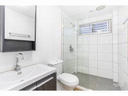 Unit 3/51 Bremner St, Blackwater QLD 4717, Australia