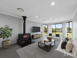 6 Valentine Cl, Greta NSW 2334, Australia