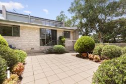 3 Parry Pl, Farrer ACT 2607, Australia