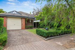 3A Ridge Ave, Myrtle Bank SA 5064, Australia