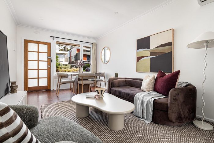 Unit 1/1 Knole St, Hadfield VIC 3046, Australia