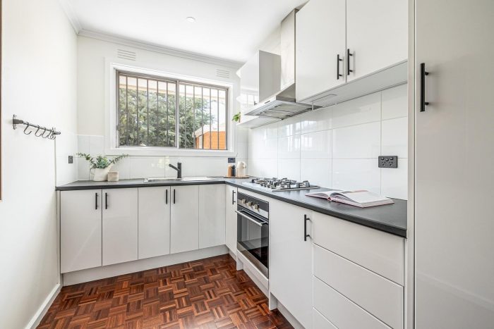 Unit 1/1 Knole St, Hadfield VIC 3046, Australia