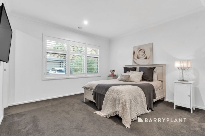 9 Laurina Cl, Lysterfield VIC 3156, Australia