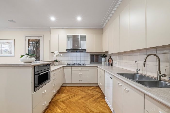 33 Madden St, Balwyn North VIC 3104, Australia