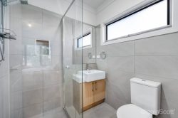 Unit 1/42 Bloomfield Ave, Maribyrnong VIC 3032, Australia