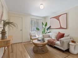 2 Moffat St, Reynella SA 5161, Australia