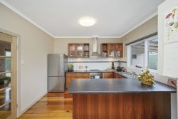 74 Mt Baimbridge Rd, Hamilton VIC 3300, Australia