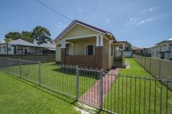 2 Mulgrave St, Mayfield NSW 2304, Australia