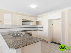 11 Nagle Cres Blue Haven NSW 2262, Australia