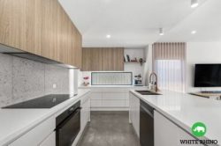 10 Newcombe St, Googong NSW 2620, Australia