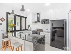 48 Penlington St, The Range QLD 4700, Australia