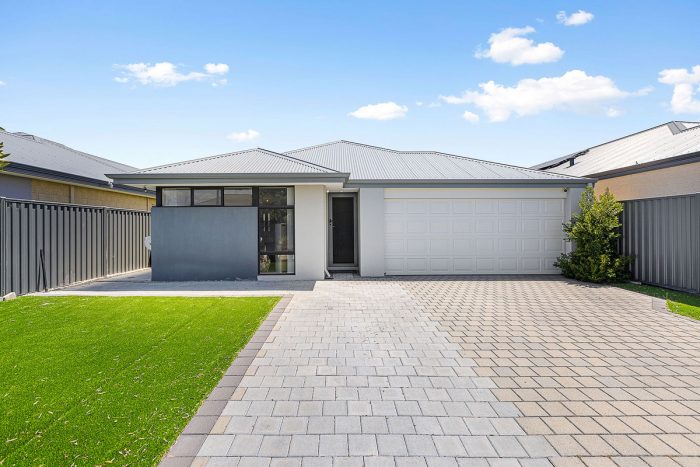 14 Plender Rd, Caversham WA 6055, Australia