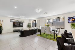 14 Plender Rd, Caversham WA 6055, Australia