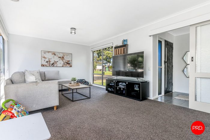 11 Owen St, Kennington VIC 3550, Australia