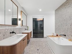 29B Farina Dr, Yokine WA 6060, Australia