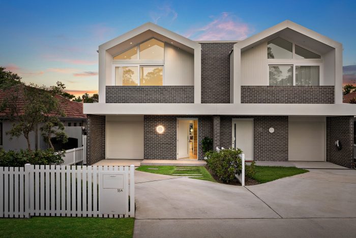 18A Fromelles Ave, Seaforth NSW 2092, Australia