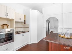 59 Lion Creek Rd, Wandal QLD 4700, Australia