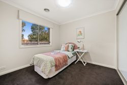 13 Rob Riley Cct, Bonner ACT 2914, Australia