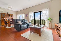 7 Scobie St, Fletcher NSW 2287, Australia