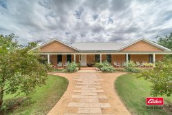 4 Shindys Rd, Dubbo NSW 2830, Australia