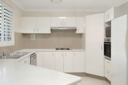 18 Shipley St, Cameron Park NSW 2285, Australia