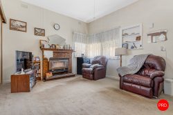 17 Somerville St, Flora Hill VIC 3550, Australia