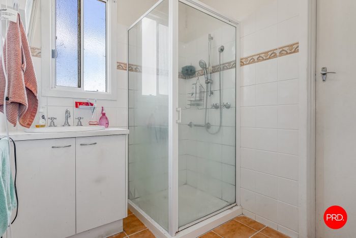 17 Somerville St, Flora Hill VIC 3550, Australia