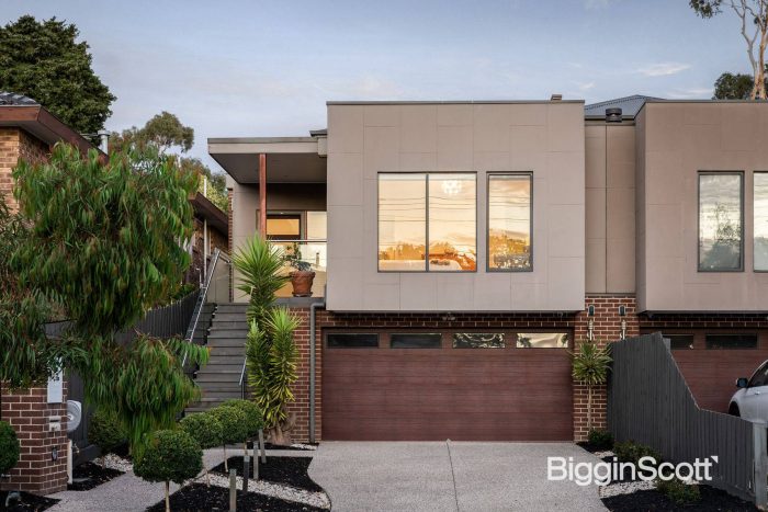 53 Dunlavin Rd, Mitcham VIC 3132, Australia