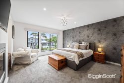 53 Dunlavin Rd, Mitcham VIC 3132, Australia