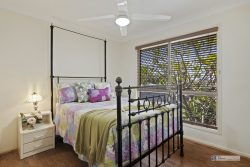 Unit 1/2 Lovat Brae Ct, Banora Point NSW 2486, Australia