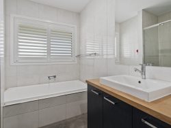 31 Takari St, Barooga NSW 3644, Australia