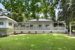 1395 Tallebudgera Creek Rd, Tallebudgera Valley QLD 4228, Australia
