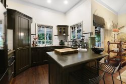 1395 Tallebudgera Creek Rd, Tallebudgera Valley QLD 4228, Australia