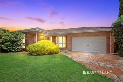 24 Taupo Cres, Rowville VIC 3178, Australia