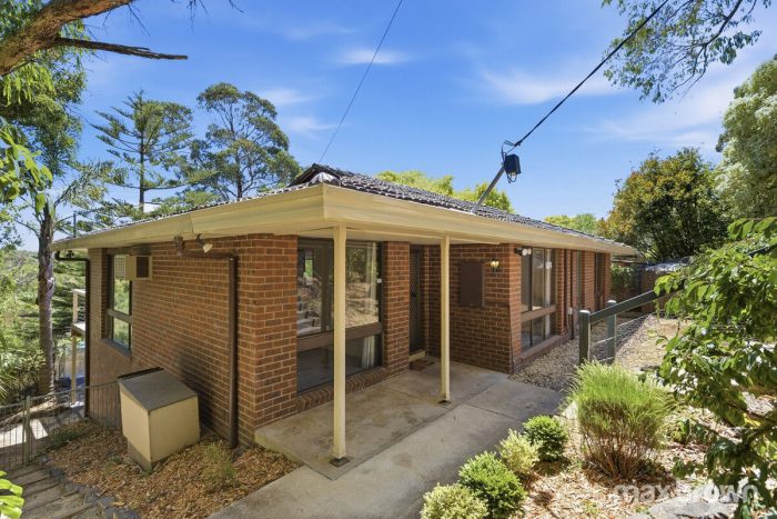 7 Summerhill Rd, Montrose VIC 3765, Australia